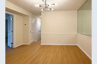 6851 Roswell Road #O34, Atlanta, GA 30328 - Photo 7