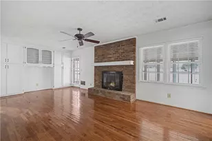 4173 Woodward Mill Rd, Sugar Hill, GA 30518 - Photo 3