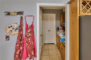 11939 Olmstead Dr, Fayetteville, GA 30215 - Photo 7