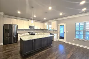 1866 Castleberry Ln, Buford, GA 30518 - Photo 9