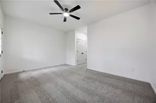 620 Coligny Ct, Atlanta, GA 30350 - Photo 5