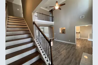 732 E Jefferson St, Hoschton, GA 30548 - Photo 13