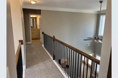 732 E Jefferson St, Hoschton, GA 30548 - Photo 17