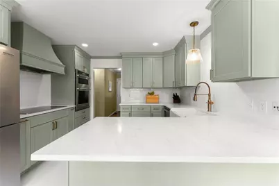 5805 Shadow Oaks Drive, Murrayville, GA 30564 - Photo 9