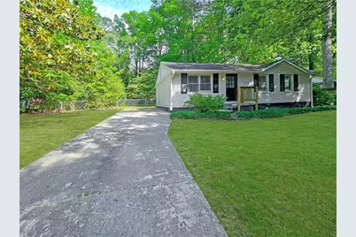 8438 Stonewall Jackson Drive, Jonesboro, GA 30238 - Photo 1