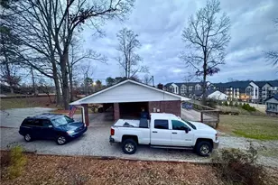 1335 Hillcrest Dr, Sugar Hill, GA 30518 - Photo 41