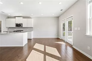 156 Round Pond Dr, Lilburn, GA 30047 - Photo 9