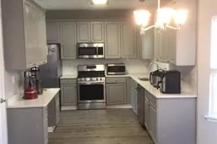 5679 Jubilant Dr, Rex, GA 30273 - Photo 9