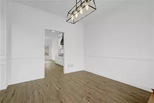 9035 Sandorn Dr, Roswell, GA 30075 - Photo 13