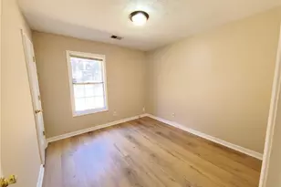 1305 Shelton Way, Lawrenceville, GA 30043 - Photo 23