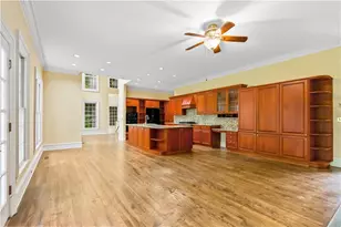 430 W Wesley Rd NW, Atlanta, GA 30305 - Photo 7