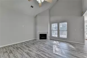 1112 Ashbury Dr, Decatur, GA 30030 - Photo 9