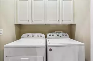 1454 Wembley Ct NE, Atlanta, GA 30329 - Photo 29