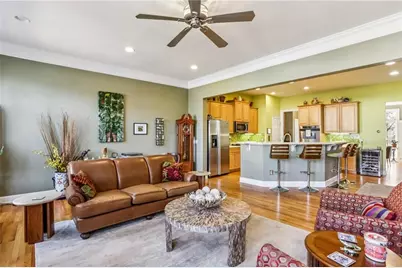 1454 Wembley Court NE, Atlanta, GA 30329 - Photo 17