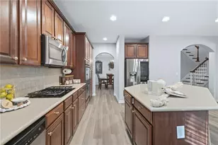 2940 Bentbill Crossing, Cumming, GA 30041 - Photo 9