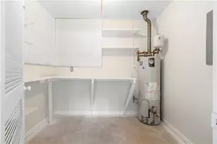 566 Sugar Valley Ln SE, Conyers, GA 30094 - Photo 17