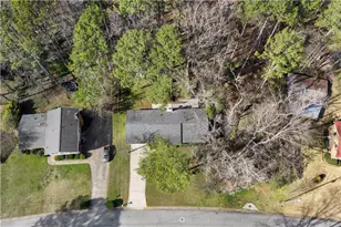 566 Sugar Valley Ln SE, Conyers, GA 30094 - Photo 25