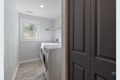 1761 Stokes Avenue SW, Atlanta, GA 30310 - Photo 41