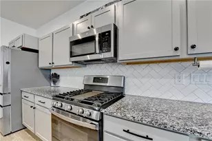 611 Sugar Pr Bnd, Lawrenceville, GA 30045 - Photo 11