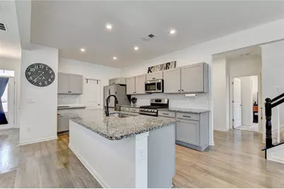 611 Sugar Prairie Bend, Lawrenceville, GA 30045 - Photo 7