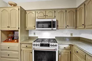 4706 Creek Wood Dr, Gainesville, GA 30507 - Photo 19