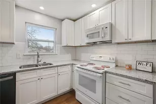 216 Scarsdale Dr, Riverdale, GA 30274 - Photo 11