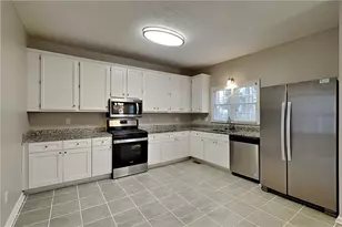 1630 Willow Way, Woodstock, GA 30188 - Photo 5