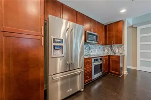 2795 Peachtree Rd NE, Atlanta, GA 30305 - Photo 13