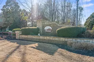 2429 Capella Cir SW, Atlanta, GA 30331 - Photo 35