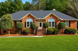 16 Club View Dr, Rome, GA 30161 - Photo 1