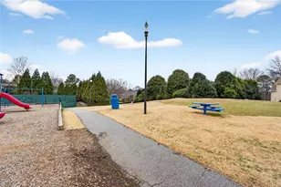 12170 Wexford Mill Ct, Roswell, GA 30075 - Photo 69