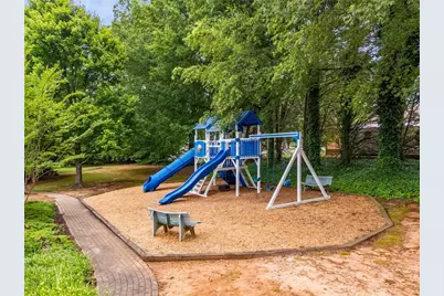 1950 Wenlok Trail NE, Marietta, GA 30066 - Photo 41