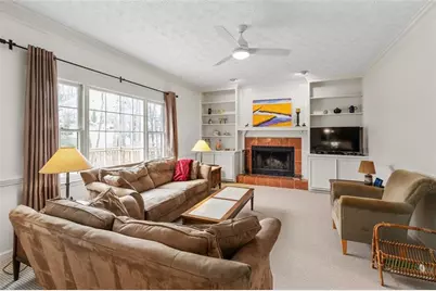 1950 Wenlok Trail NE, Marietta, GA 30066 - Photo 9