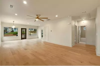 1566 Olympian Circle SW, Atlanta, GA 30310 - Photo 3