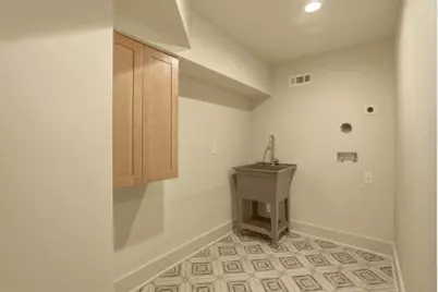 1566 Olympian Circle SW, Atlanta, GA 30310 - Photo 33