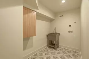 1566 Olympian Cir SW, Atlanta, GA 30310 - Photo 33