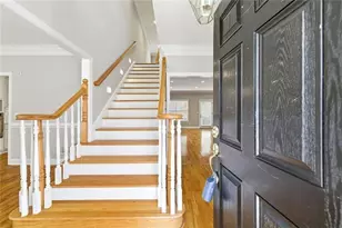 5576 Riverwalk Ct, Gainesville, GA 30506 - Photo 9