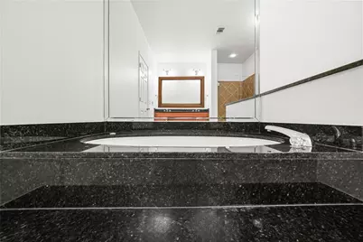 3071 Lenox Road NE #11, Atlanta, GA 30324 - Photo 19