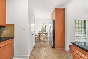 3071 Lenox Road NE, Atlanta, GA 30324 - Photo 11