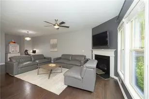 7245 Heritage Oak Ct, Cumming, GA 30040 - Photo 7