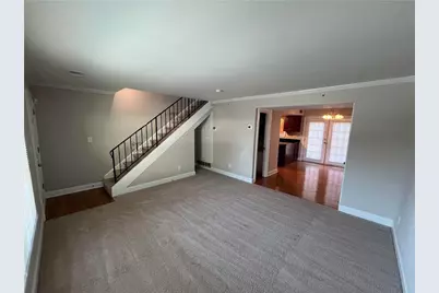 16 Villa Court SE, Smyrna, GA 30080 - Photo 3