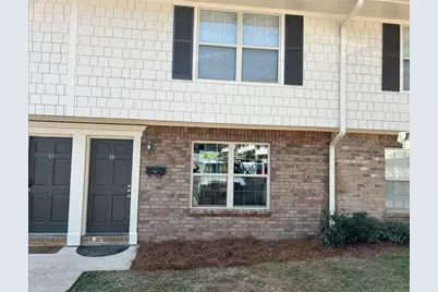 16 Villa Court SE, Smyrna, GA 30080 - Photo 1