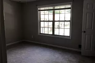 16 Villa Ct SE, Smyrna, GA 30080 - Photo 9