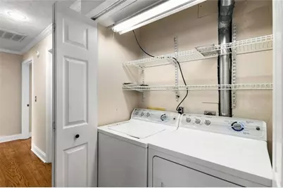 115 Biscayne Drive NW #E3, Atlanta, GA 30309 - Photo 19