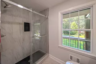 610 Glenforest Rd, Atlanta, GA 30328 - Photo 29