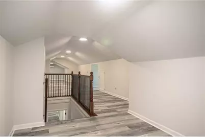 610 Glenforest Road, Atlanta, GA 30328 - Photo 31