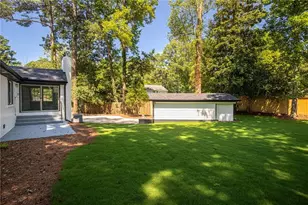 610 Glenforest Rd, Atlanta, GA 30328 - Photo 39