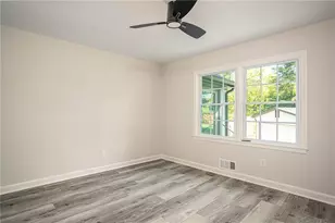 610 Glenforest Rd, Atlanta, GA 30328 - Photo 25