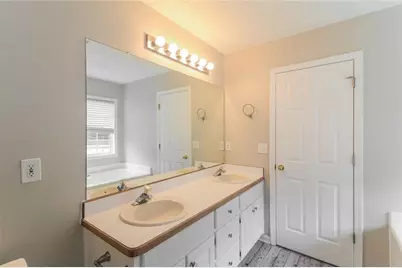 356 Cattlemans Circle, McDonough, GA 30252 - Photo 13