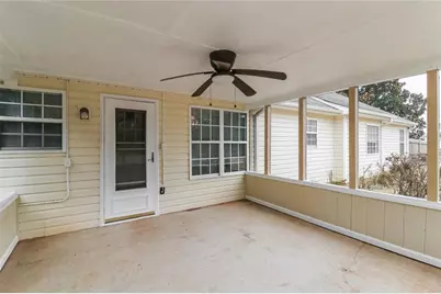 356 Cattlemans Circle, McDonough, GA 30252 - Photo 9